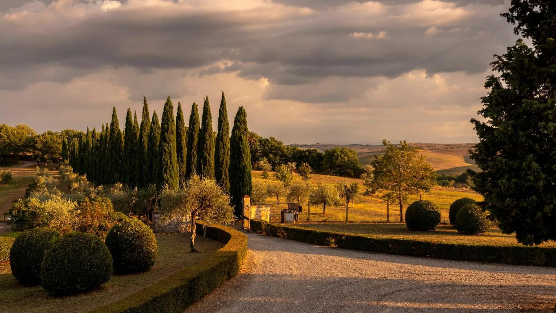 Villa Asciano 20 By Mmega Trequanda Italy